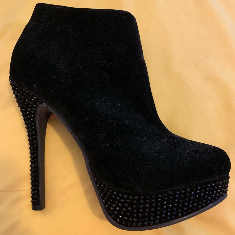 Black heels